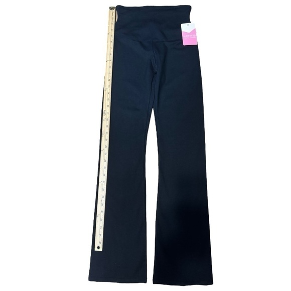 Yummie JODI BLACK SLIM STRETCH BOOTCUT SHAPING LEGGING Size Small Black nwt - Picture 11 of 15